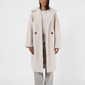 Apparis DARINA COAT ivory, great condition